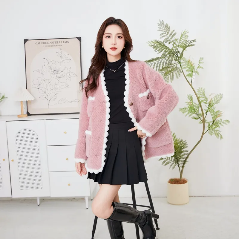 KAISER Furs Women's-15
