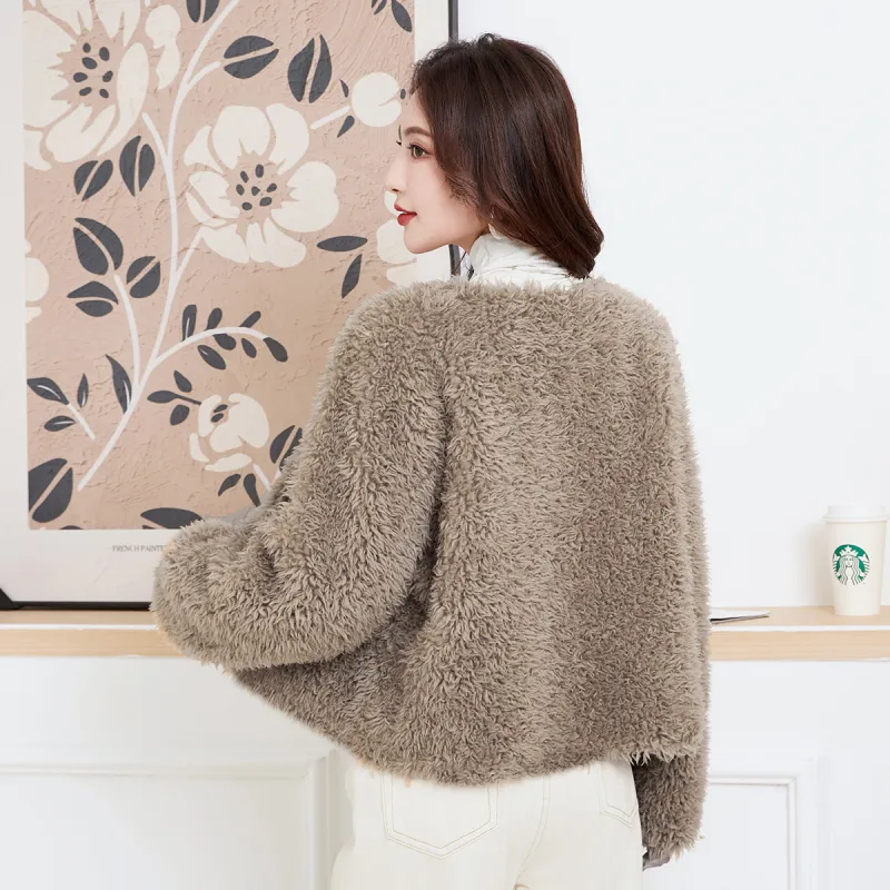 KAISER Furs Women's-9