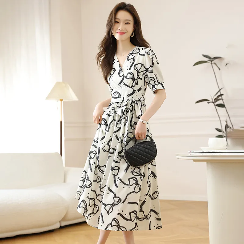 KUNZHUDAXIANG Short Sleeved Dress Women's Apricot Single Item-7