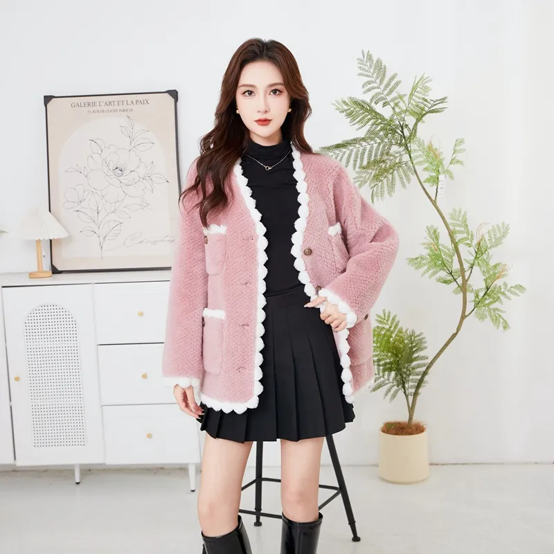 KAISER Furs Women's-14