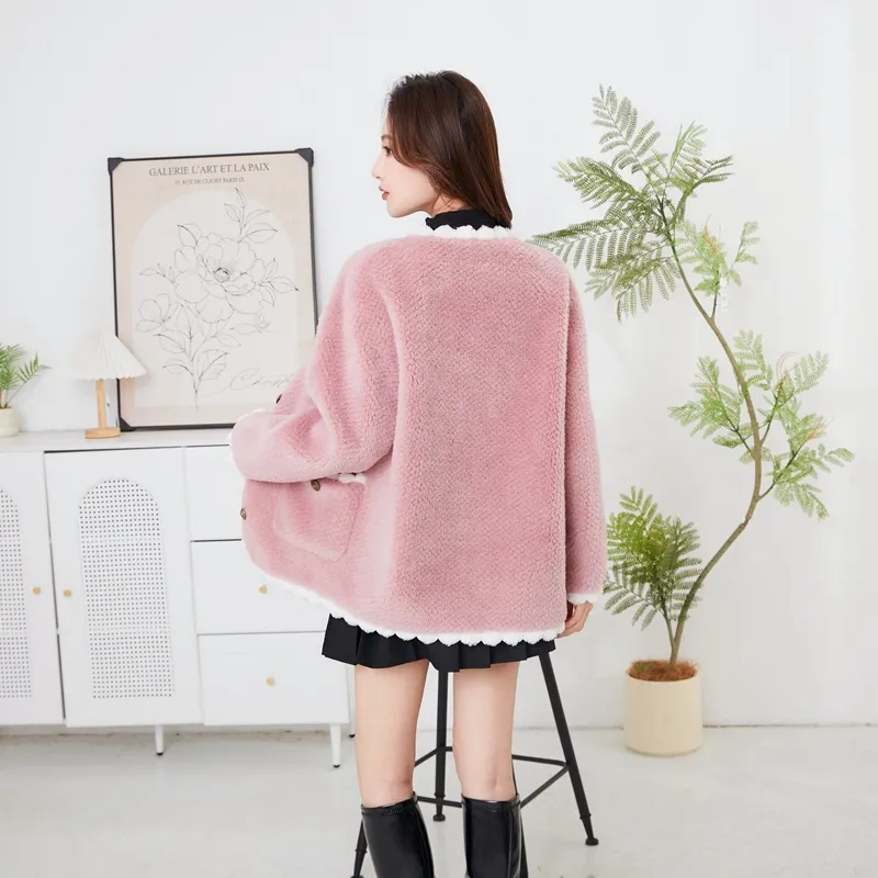 KAISER Furs Women's-19