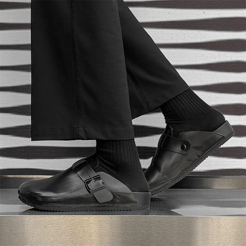 PAVEA Abrasion Resistant Slip Resistant Wrap toe Slippers Men's Black-2