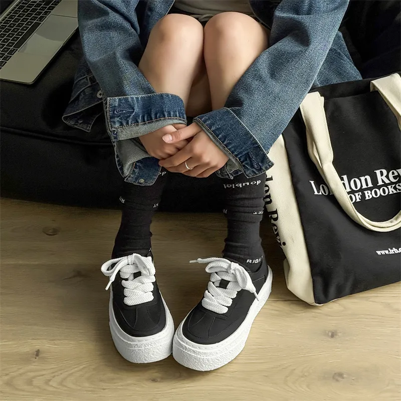 PAVEA Low Top Skateboard Shoes Unisex-9