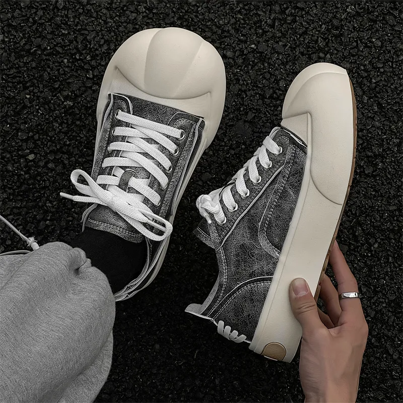 PAVEA Anti Slip Wear Resistant Low Top Skateboard Shoes Unisex-7