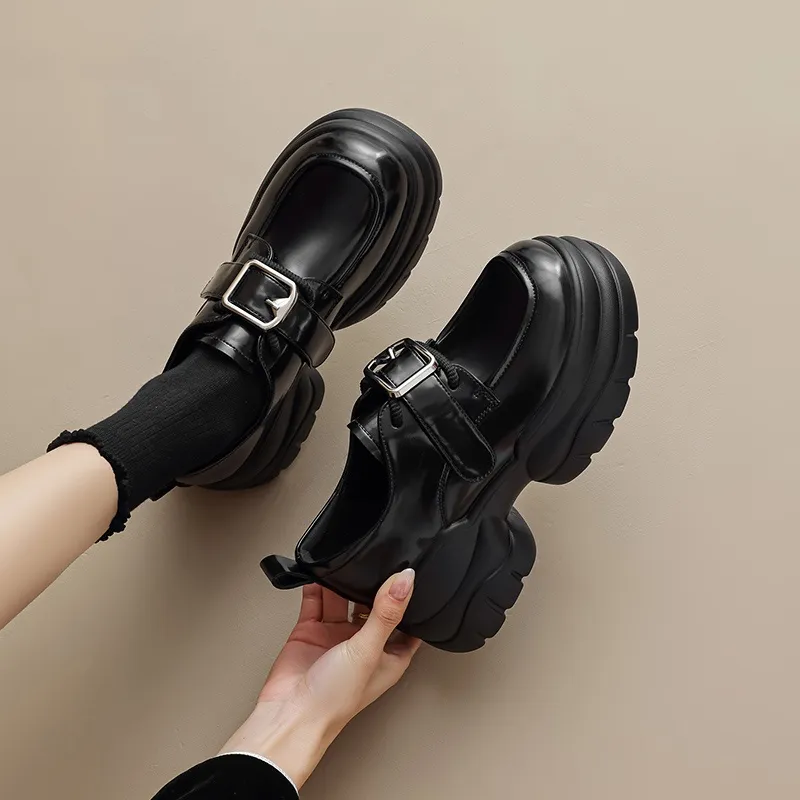 JOSINY Loafers Women's Black-3
