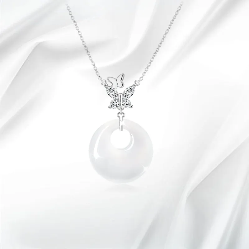 JOYDINNY Chalcedony Jade Necklaces Women's-1