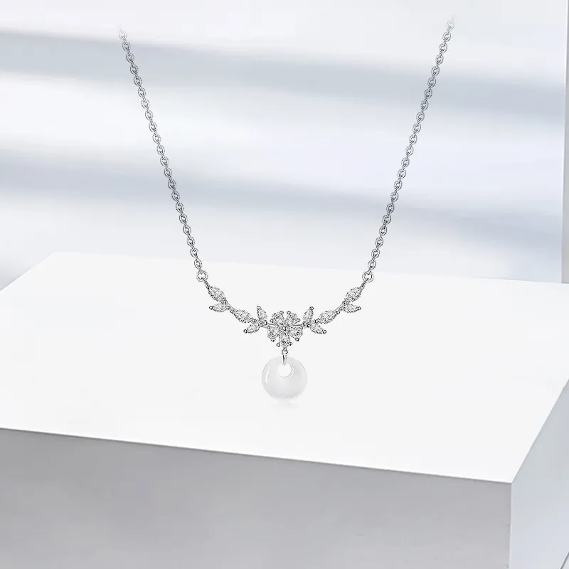 JOYDINNY Chalcedony Necklaces Women's-1