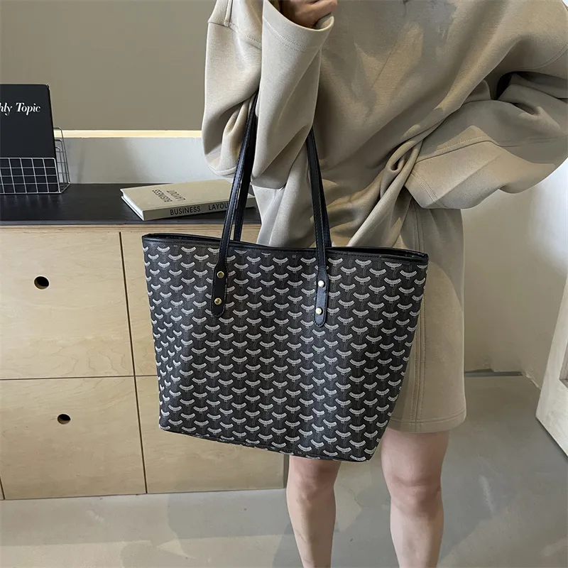 Gerlanx PU Tote Bag Shopping Bag Shoulder Bags Large Size Women's Black/Brown-1