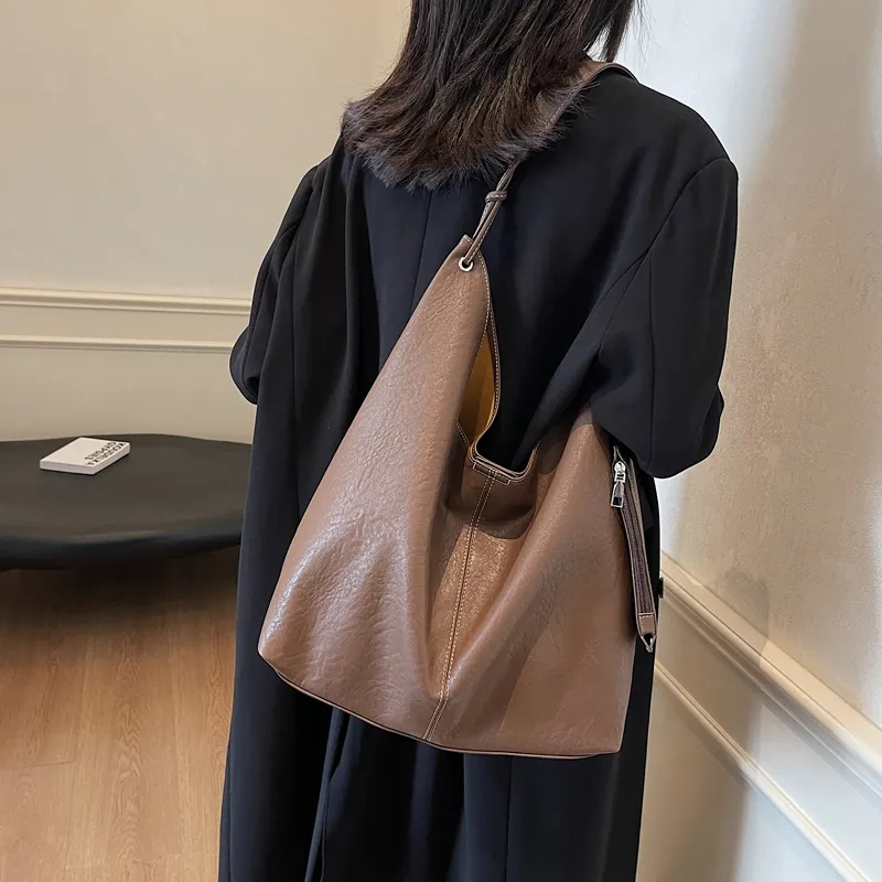 Gerlanx Pu Shoulder Bag Large Size Women's Black Burgundy Khaki Coffee-11