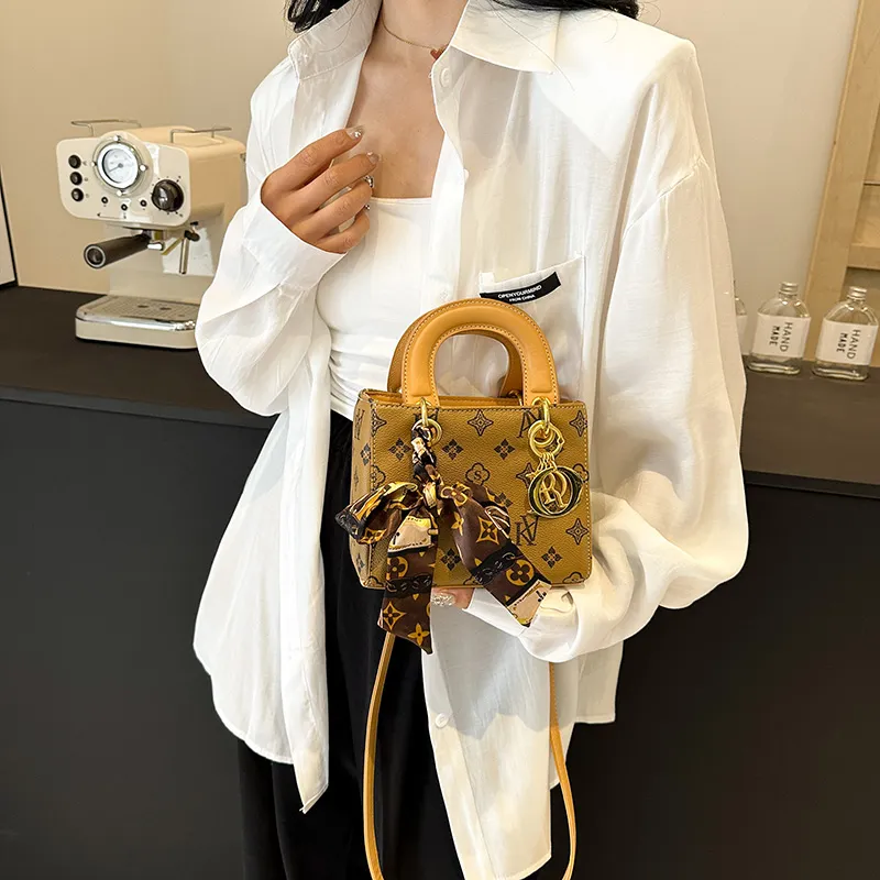 Gerlanx Pu One Shoulder Handbag Women's Multicolor-11