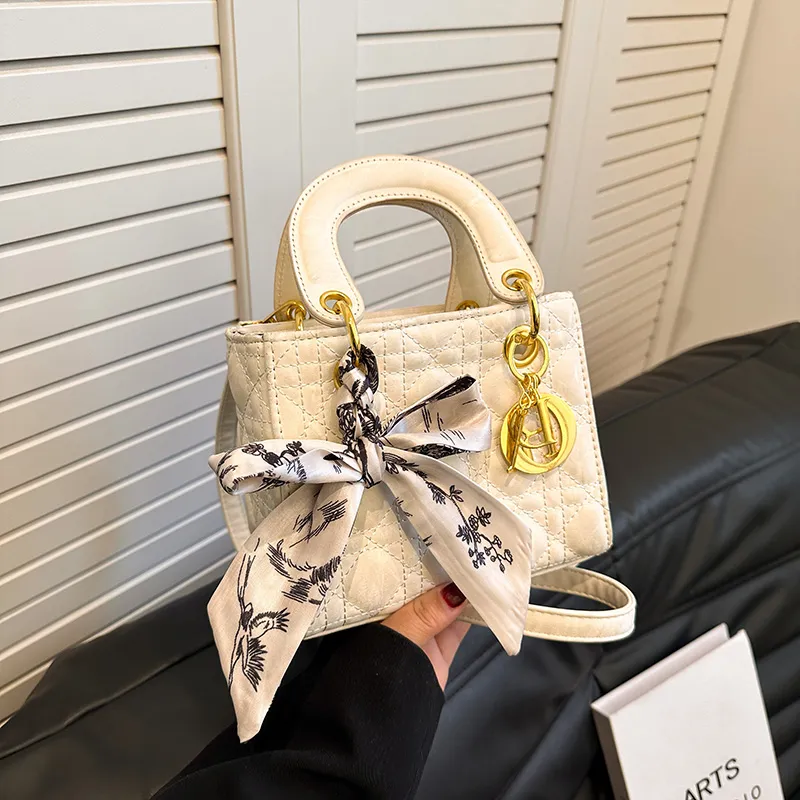 Gerlanx Pu One Shoulder Handbag Women's Multicolor-24