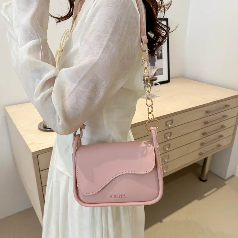 Gerlanx Crossbody Bags-11