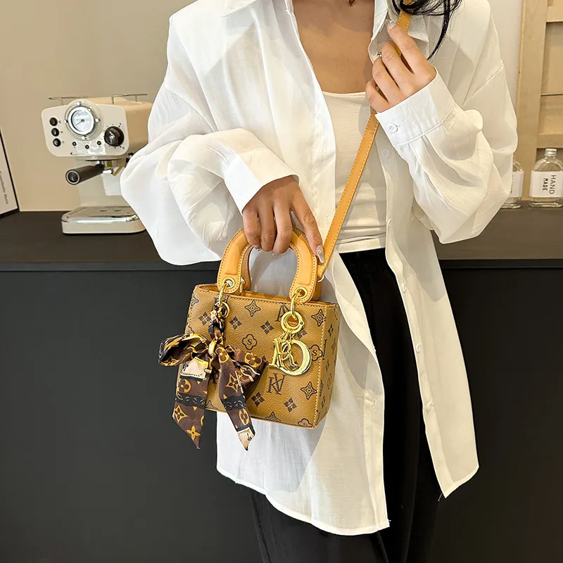 Gerlanx Pu One Shoulder Handbag Women's Multicolor-12