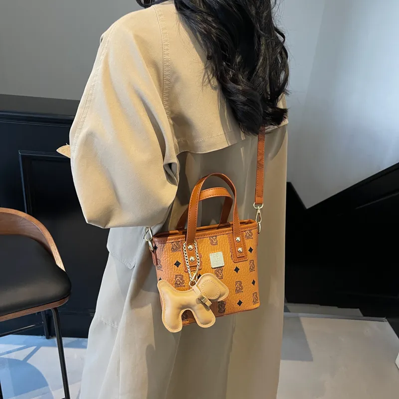 Gerlanx PU Crossbody One Shoulder Handbag Regular Women's New Brown/Girly Pink/Ecru/Black-4