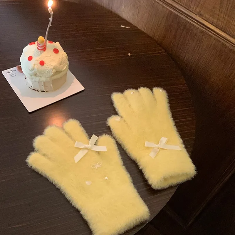 Peach Tea Plush Knit Gloves Women's-4