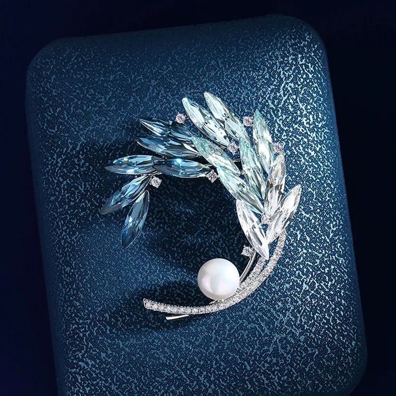 PUENTE Austrian Crystal Brooches Women's-4