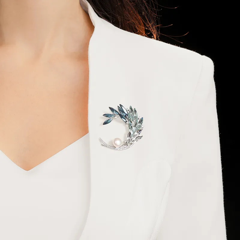 PUENTE Austrian Crystal Brooches Women's-1