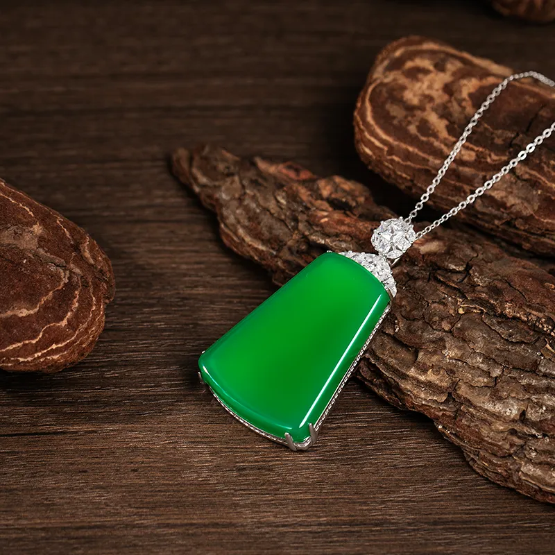 Diamond International Chalcedony Pendants Women's-2