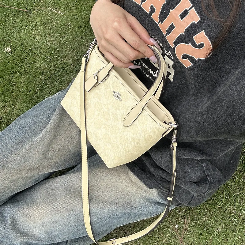 Gloya Leather Bag Accessory Bag Strap Women's Multicolor-28