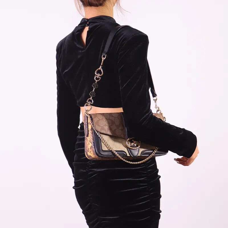 Gloya Metal Bag Accessory Women's Gold Tone-3