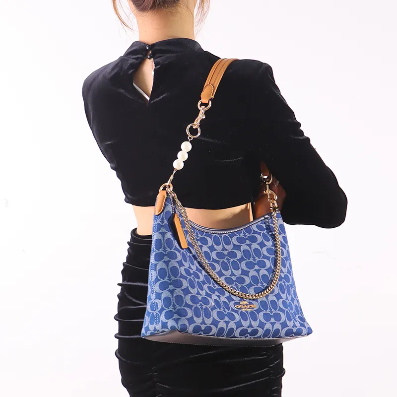 Gloya Alloy Bag Accessory Women's Gold Tone-10