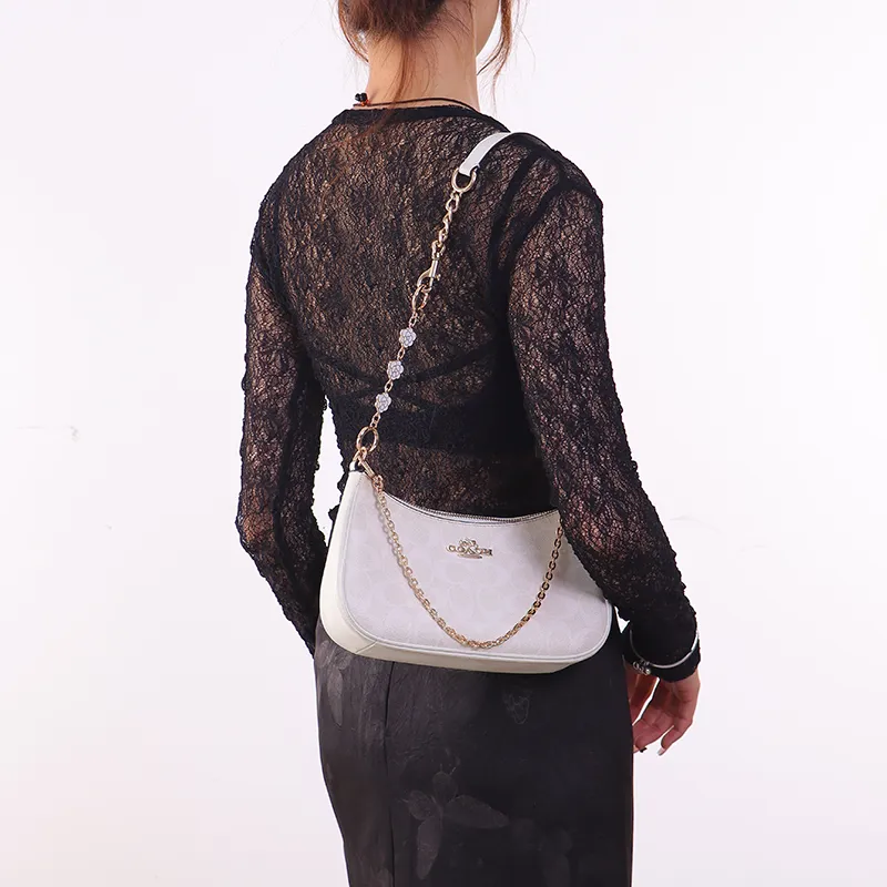 Gloya Alloy Decorative Chain Bag Accessory Women's Gold Tone-11