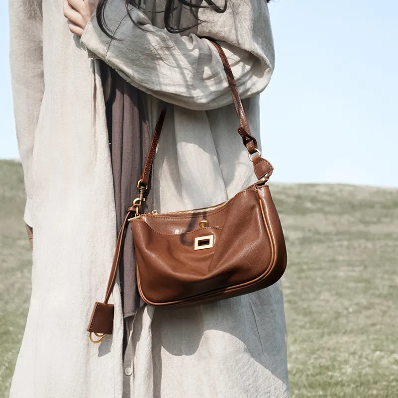KAISER Shoulder Bags-6