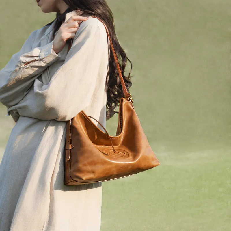KAISER Top Grain Oil Wax Cow Leather Tote One Shoulder Bag Genuine Leather Women's Bag Regular Women's Amber/Black-6