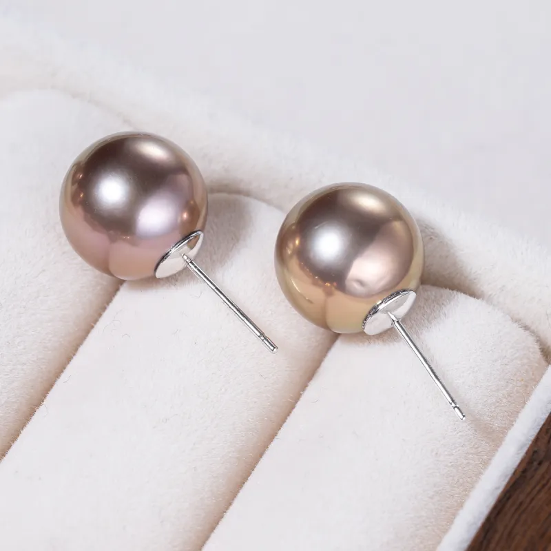AKOYA Freshwater Pearl Stud Earrings Unisex-2