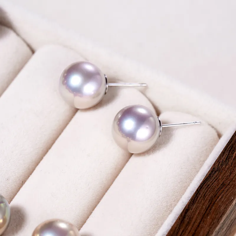AKOYA Freshwater Pearl Stud Earrings Unisex-4