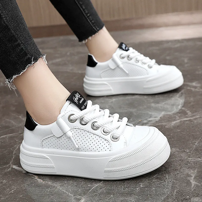 EASTERN CAMEL Abrasion Resistant Breathable Low Top Skateboard Shoes Women's-1