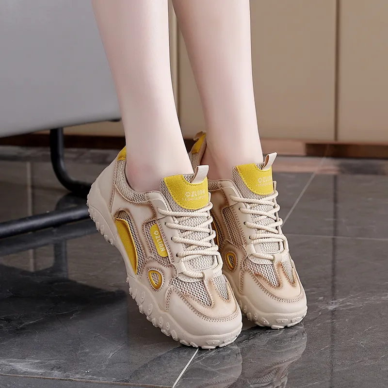 EASTERN CAMEL Casual Shoes Women's Low Top Beige/Beige Khaki/Beige Black-1