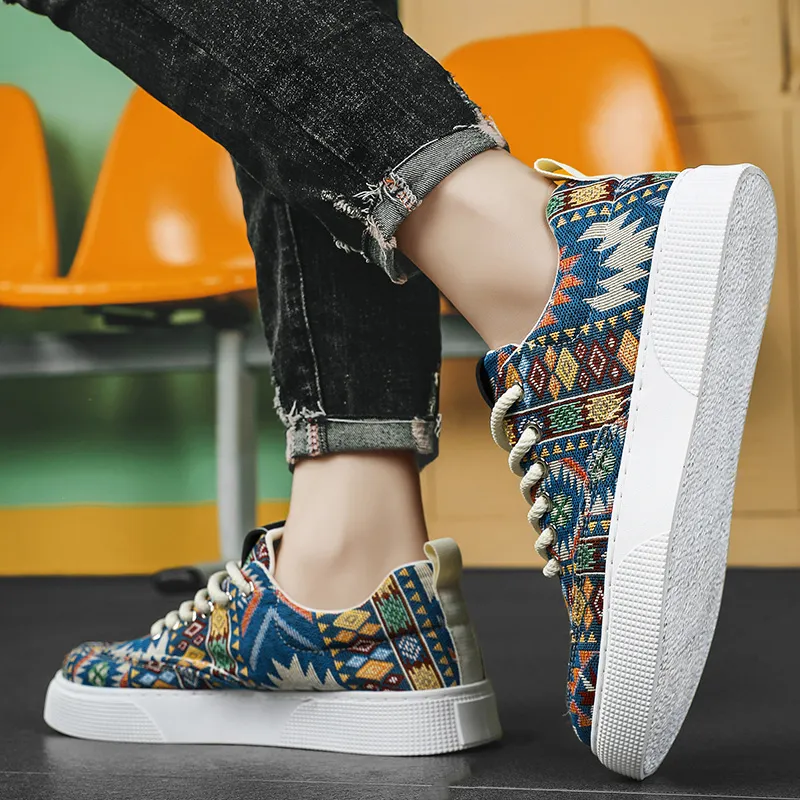 EASTERN CAMEL Slip Resistant Low Top Skateboard Shoes Men's Blue-1
