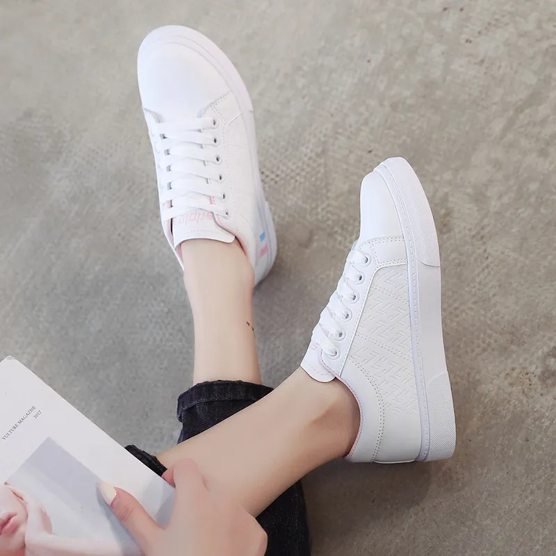 EASTERN CAMEL Low Top Skateboard Shoes Women's-8