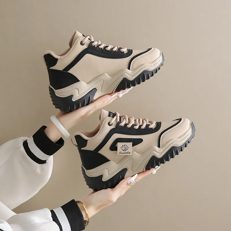 EASTERN CAMEL Shock Absorbers With Slip Resistant And Abrasion Resistant Properties Low Top Casual Shoes Women's-8