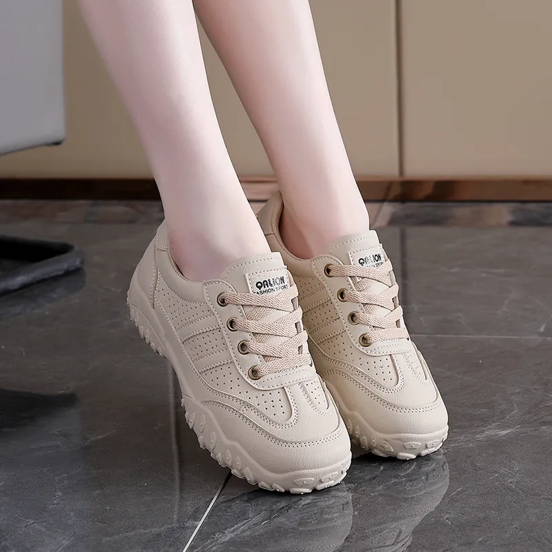 EASTERN CAMEL Coverage Slip Resistant Waterproof Abrasion Resistant Lightweight Breathable Low Top Casual Shoes Women's-2