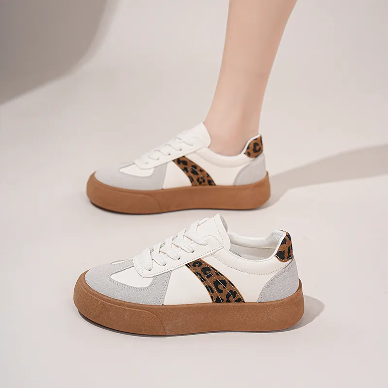 EASTERN CAMEL Low Top Skateboard Shoes Women's-13