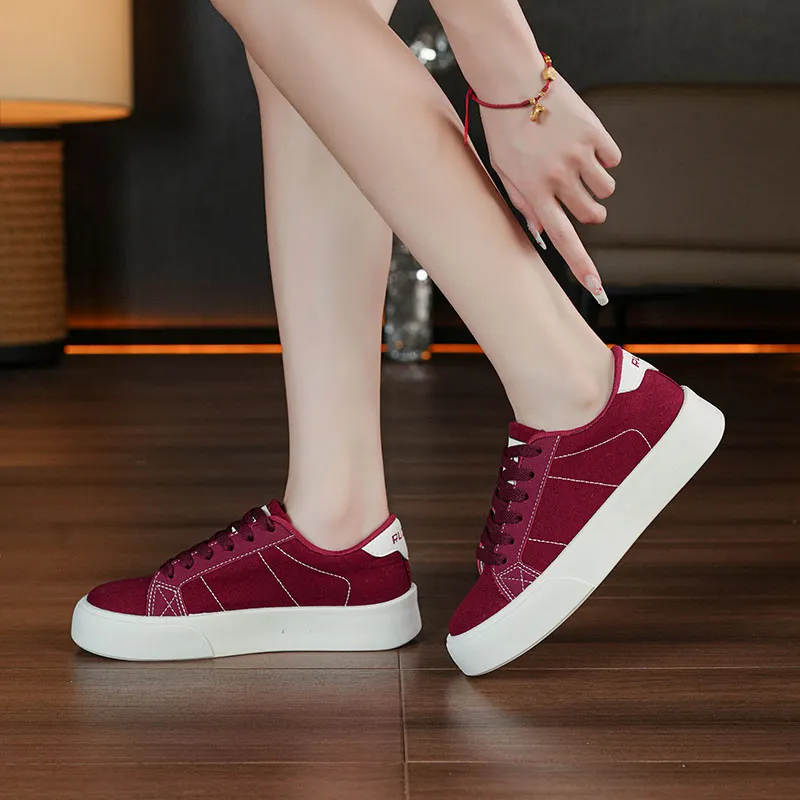 EASTERN CAMEL Low Top Skateboard Shoes Women's-9