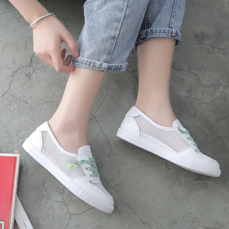 EASTERN CAMEL Low Top Casual Shoes Women's-9