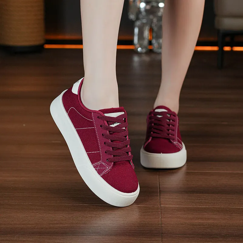 EASTERN CAMEL Low Top Skateboard Shoes Women's-8
