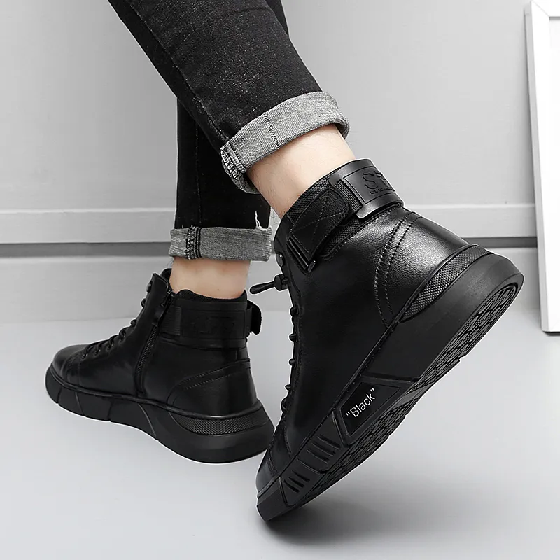 EASTERN CAMEL Ankle Boots Men's Black-1