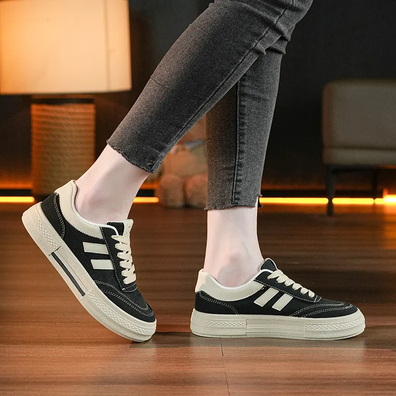 EASTERN CAMEL Low Top Canvas Shoes Women's-9