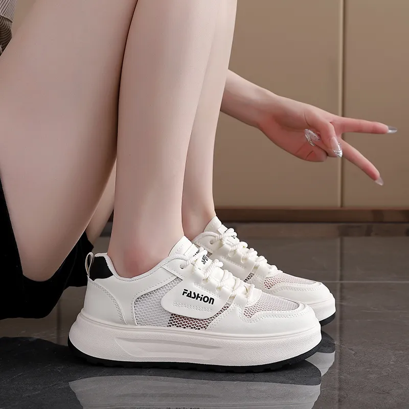 EASTERN CAMEL Low Top Skateboard Shoes Women's-8
