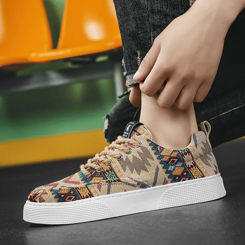 EASTERN CAMEL Slip Resistant And Breathable Low Top Skateboard Shoes Men's-9