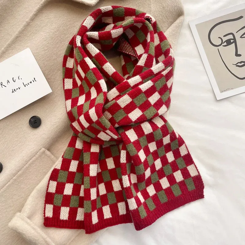 Narandu Yarn Knit Scarves Women's Red Green White Small Plaid-2