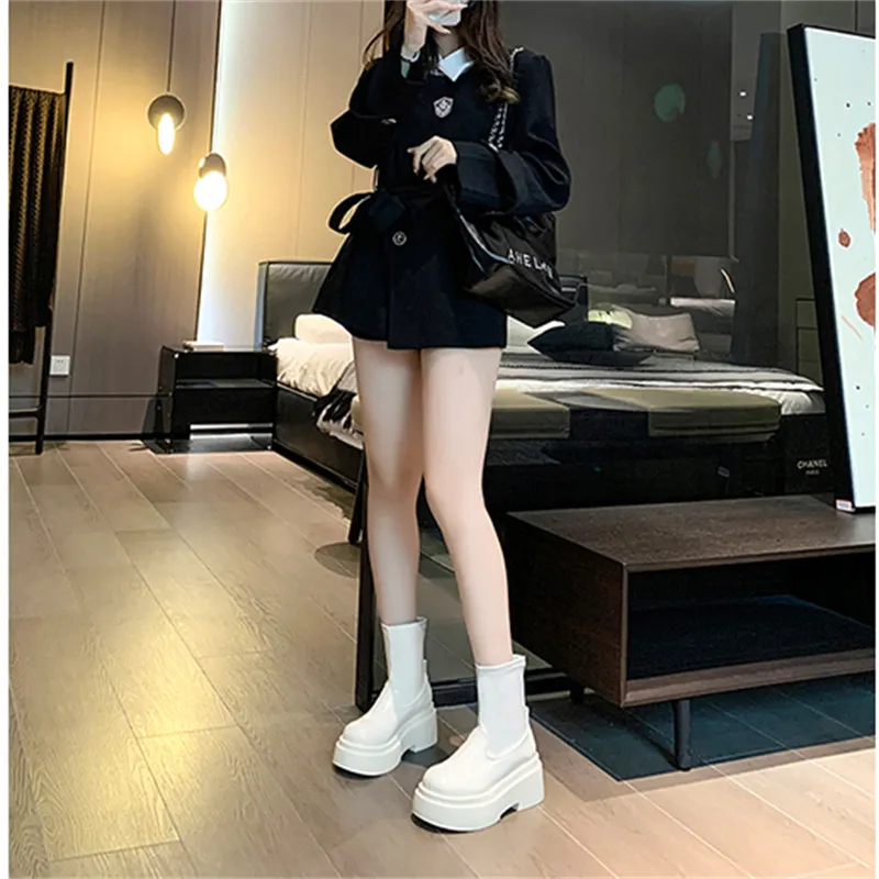 Moon Veil Ankle Boots Women's Black/Beige-5