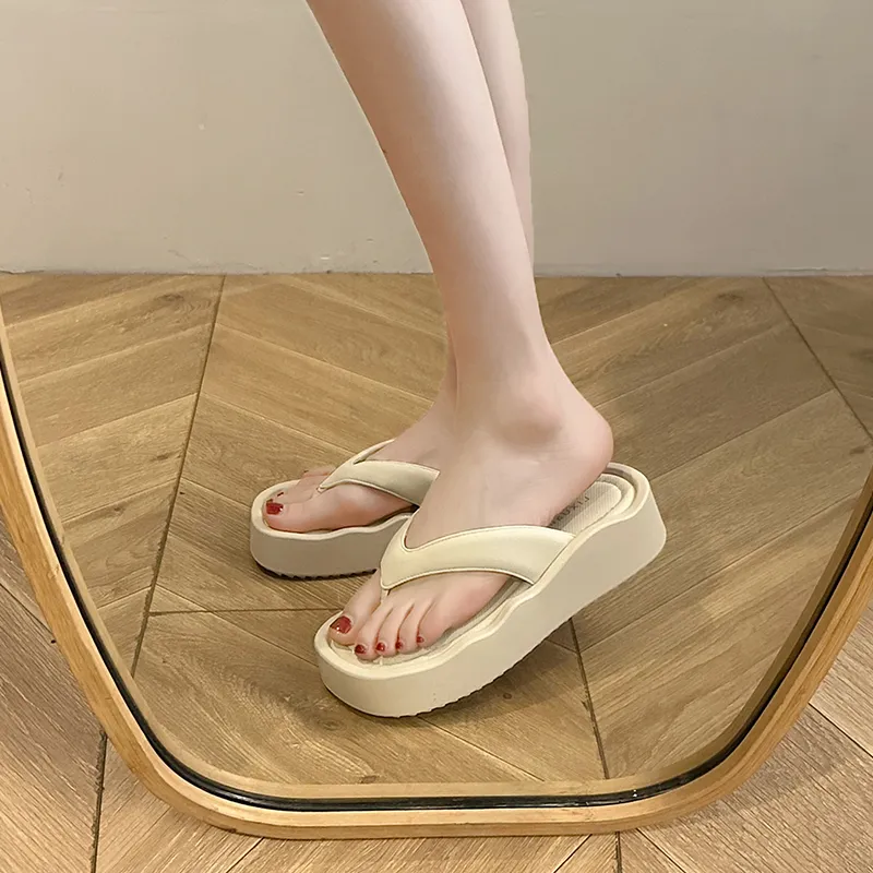 Xingdiman Abrasion Resistant Flip Flops Women's Box-13