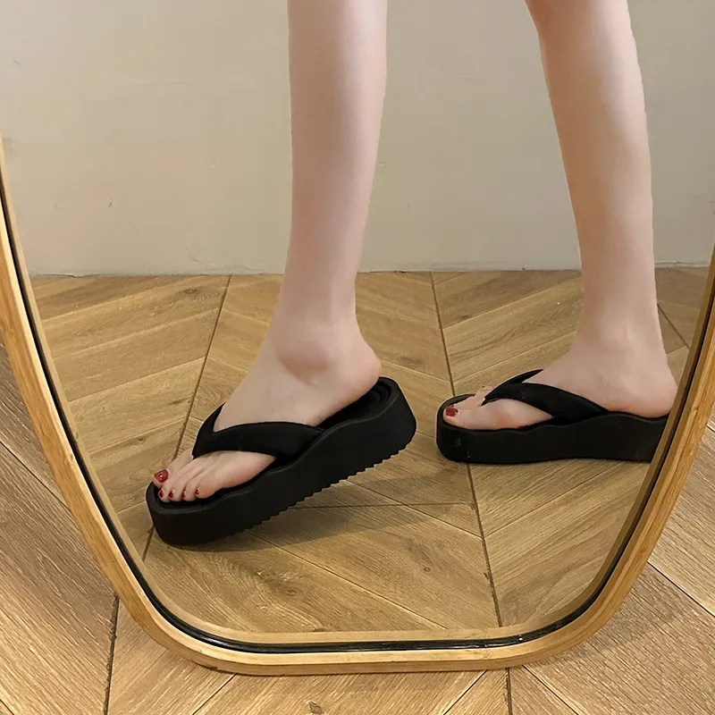 Xingdiman Abrasion Resistant Flip Flops Women's Box-4