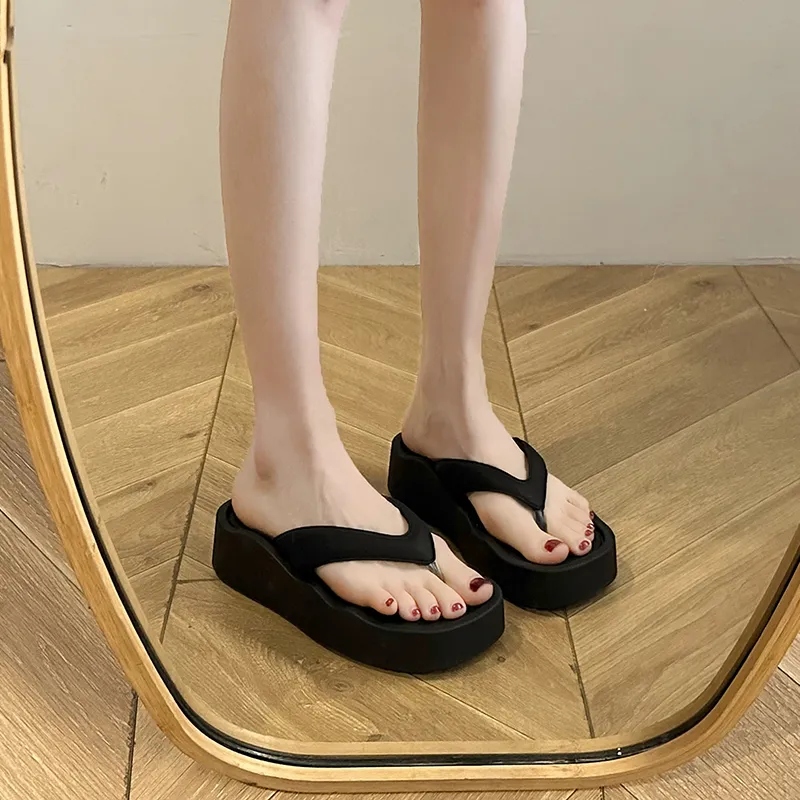 Xingdiman Abrasion Resistant Flip Flops Women's Box-2