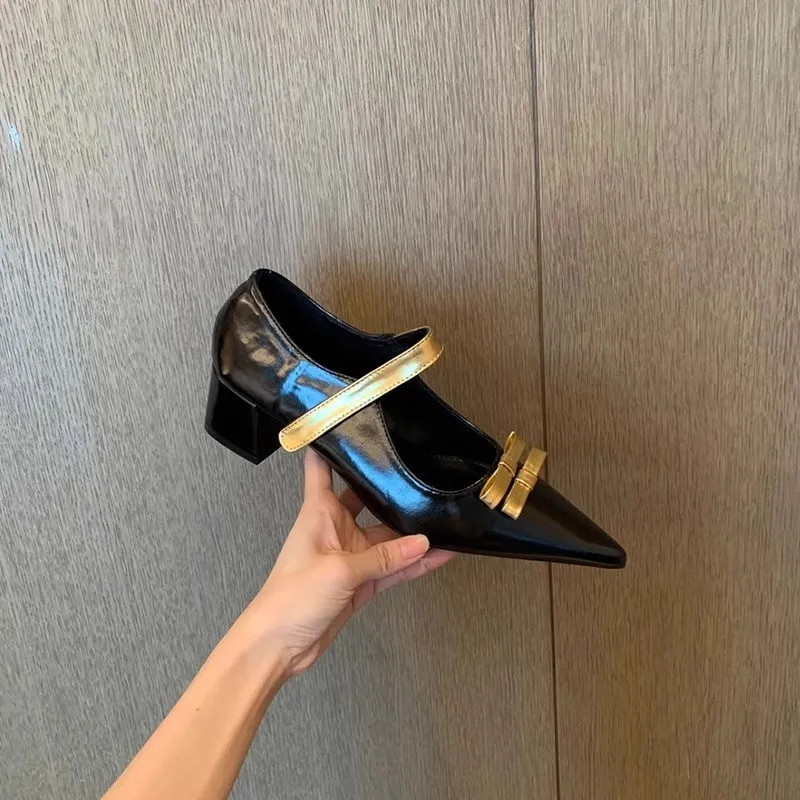 Xingdiman Block Heel High Heels Women's Black-4